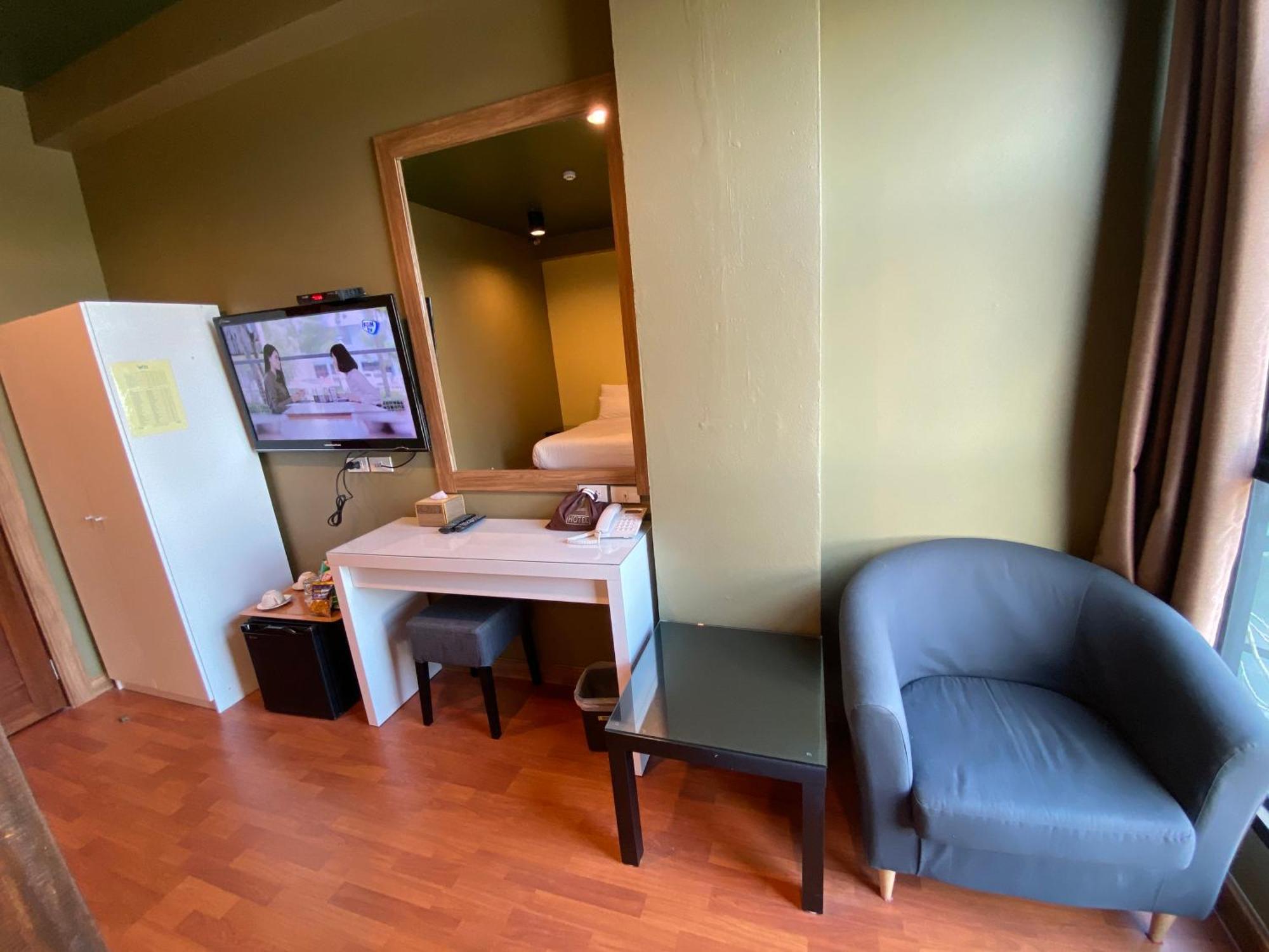 Work Den Chiangrai Hotel Csiangraj Kültér fotó